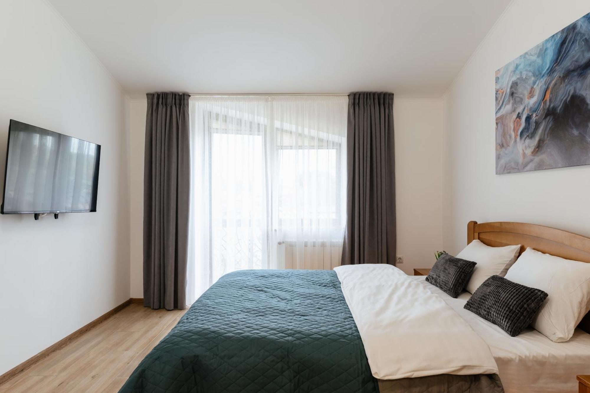 Luxury Apartments Uzhorod Uzhhorod Exterior foto