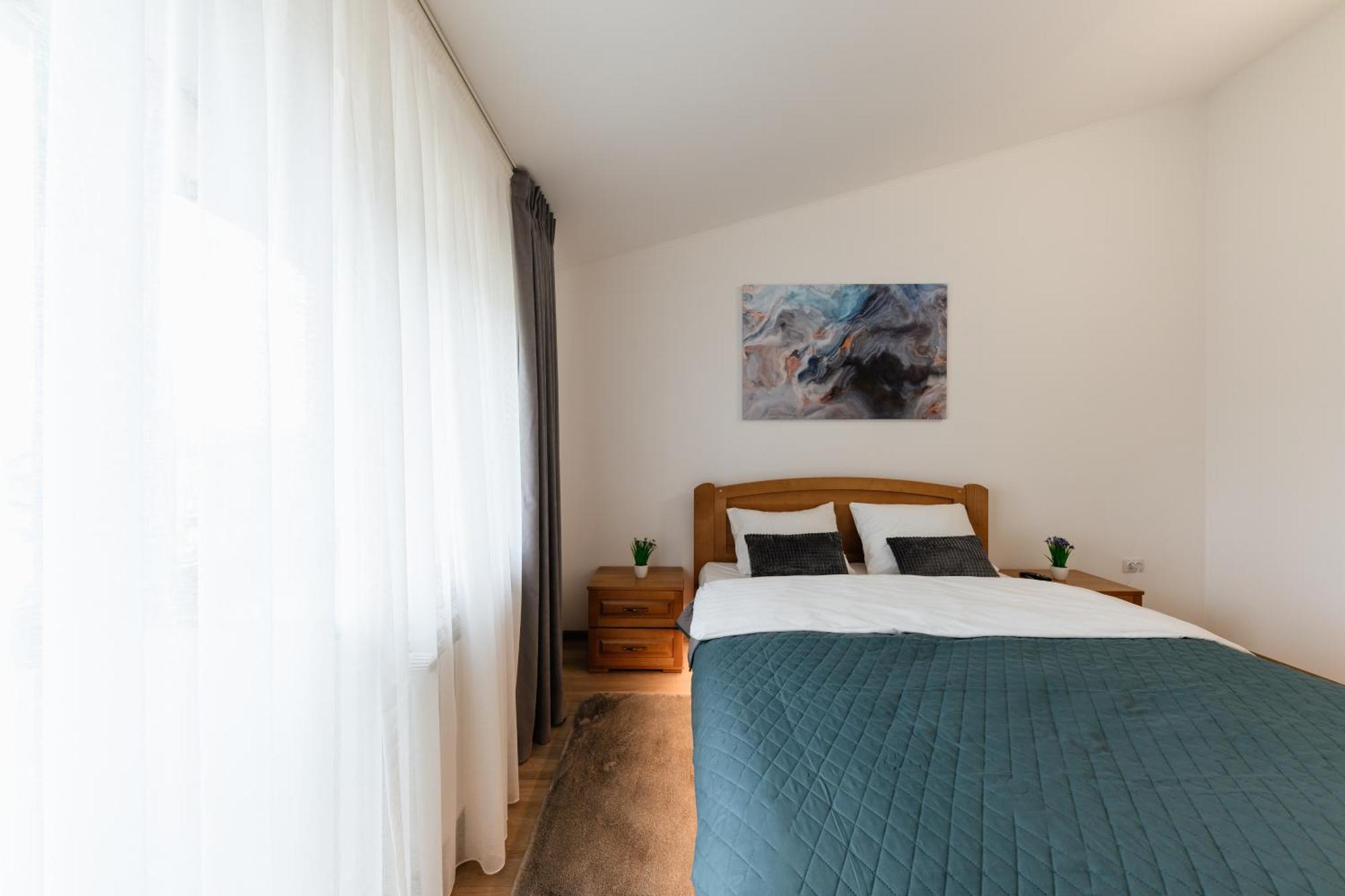 Luxury Apartments Uzhorod Uzhhorod Exterior foto